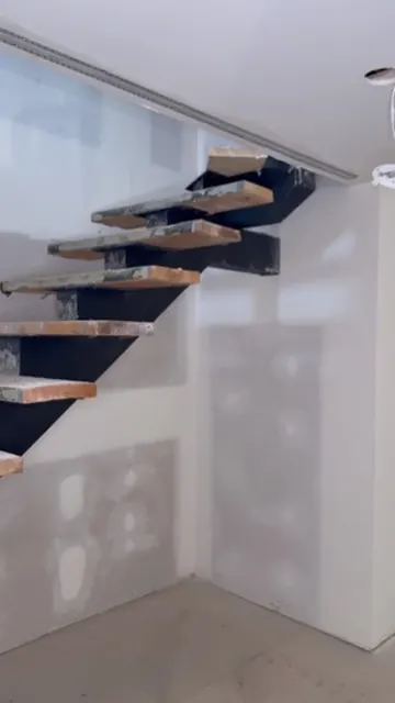 High-end renovation finishes by Kasa General Contractor in Montreal